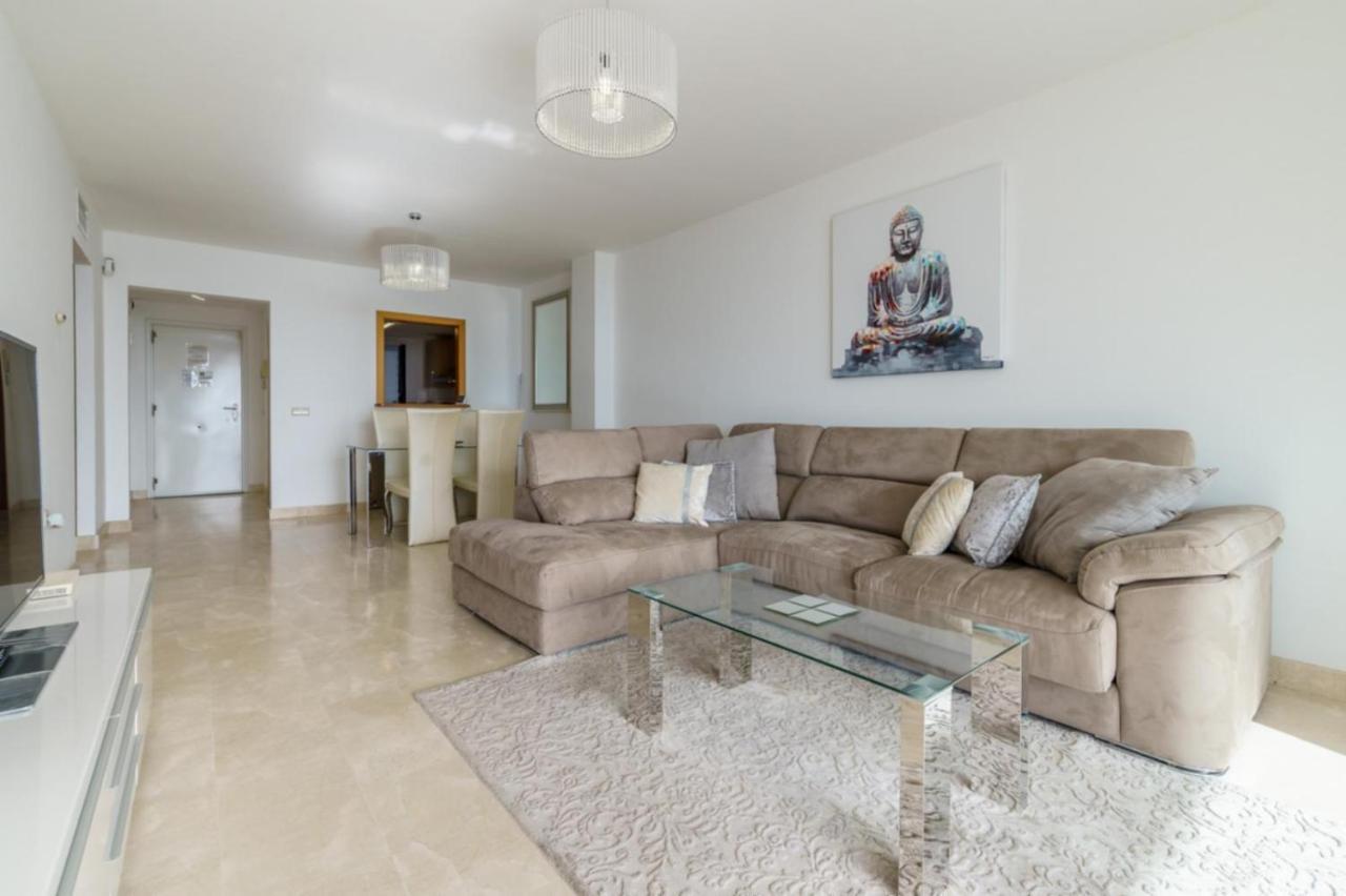 Ct 167 - Hollywood Hills En Riviera Del Sol Apartment Sitio de Calahonda Exterior photo