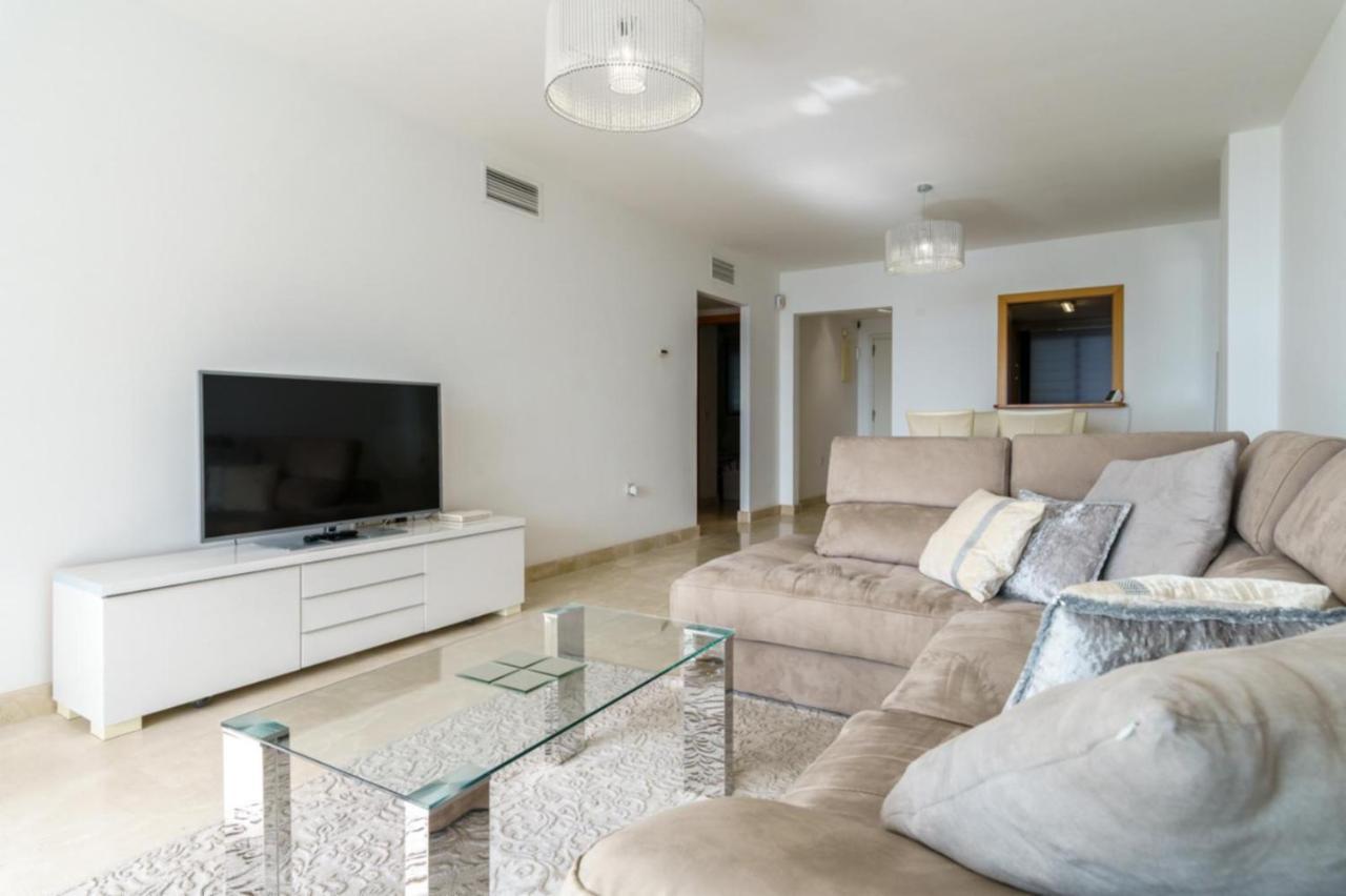 Ct 167 - Hollywood Hills En Riviera Del Sol Apartment Sitio de Calahonda Exterior photo